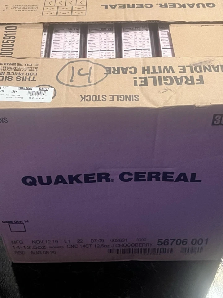 Cap’n Crunch Chocolatey Berry Crunch Cereal Limited Edition 12.5 oz - Image 2 of 4