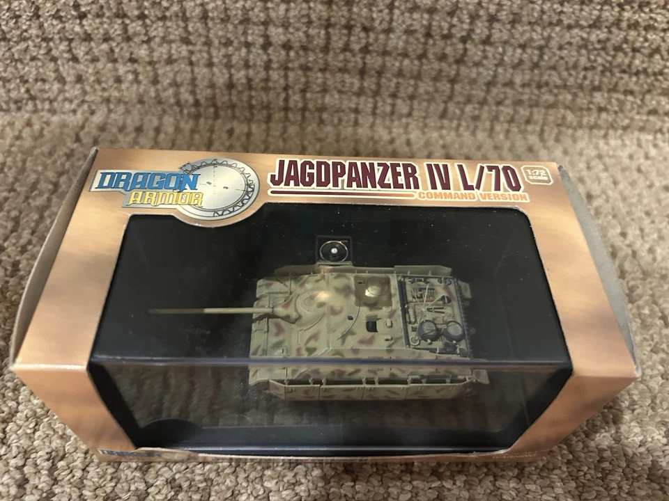 Dragon Armor 1:72 Jagdpanzer IV L/70 Command Version Western Front 1945 No 60240 - Image 2 of 4