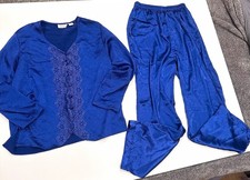 Vintage Victoria s Secret Gold Label Blue Pajama Set Lace Trim Women s Medium