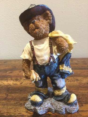 Boyds Bears Bearstone “Russ Q. McBearsley…Unsung Hero” Firefighter - NIB - Picture 2 of 8