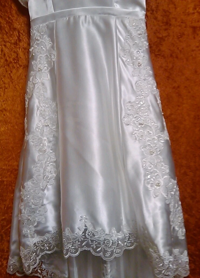 Vestido de novia miniatura, tafetán blanco y encaje talla 2 o 3, hecho a medida  Foto 3 de 4