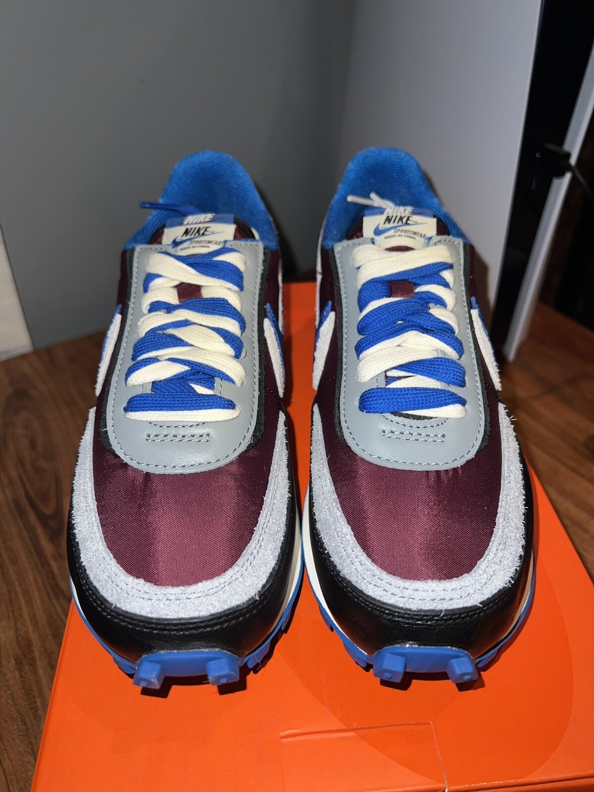 SACAI X NIKE Nike LDWaffle x Sacai x Undercover Night Maroon Team Royal Taglia 5 5 da uomo