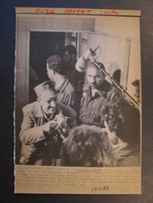 AP Wire Press Photo Yasser Arafat Leader of PLO supporters under fire in Tripoli