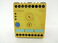 Siemens 3RB1246-1PB30 / 3RB12461PB30 Electronic Overload Relay