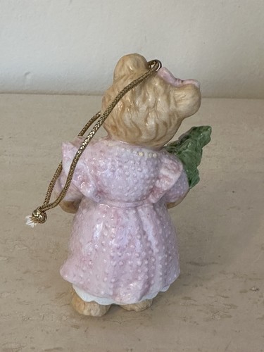 Bialosky Glass Bear Figurine Valentines Ornament--1987 "Suzy” - Picture 6 of 12