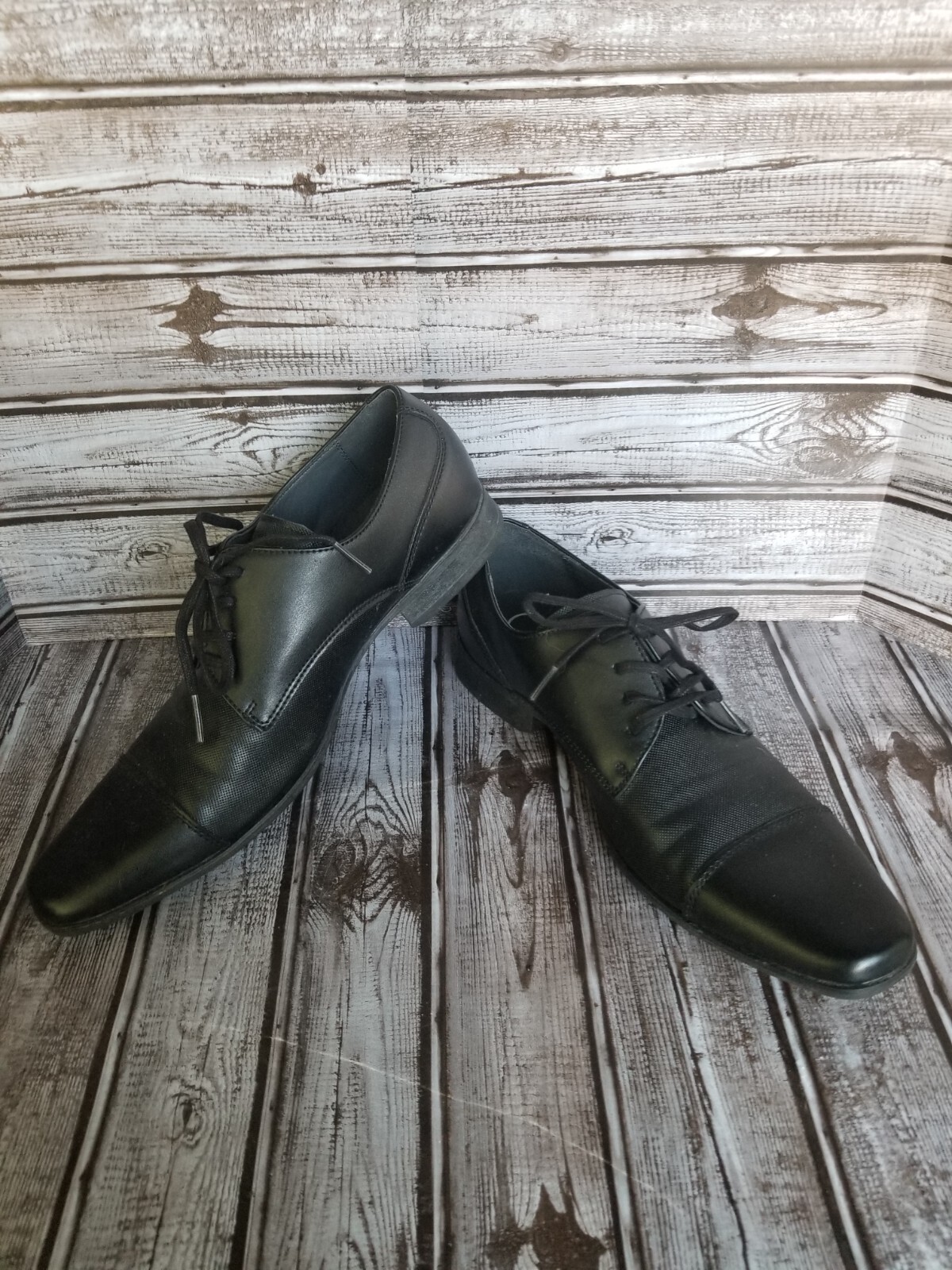 Calvin Klein Buchman Mens Oxford Dress 