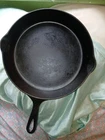 RARE ANTIQUE ERIE 716A #10 PRE GRISWOLD CAST IRON SKILLET  With Heat Ring