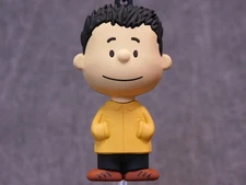 Peanuts Christmas NEW * Shermy Clip * Blind Bag Series 4 Snoopy Key Monogram