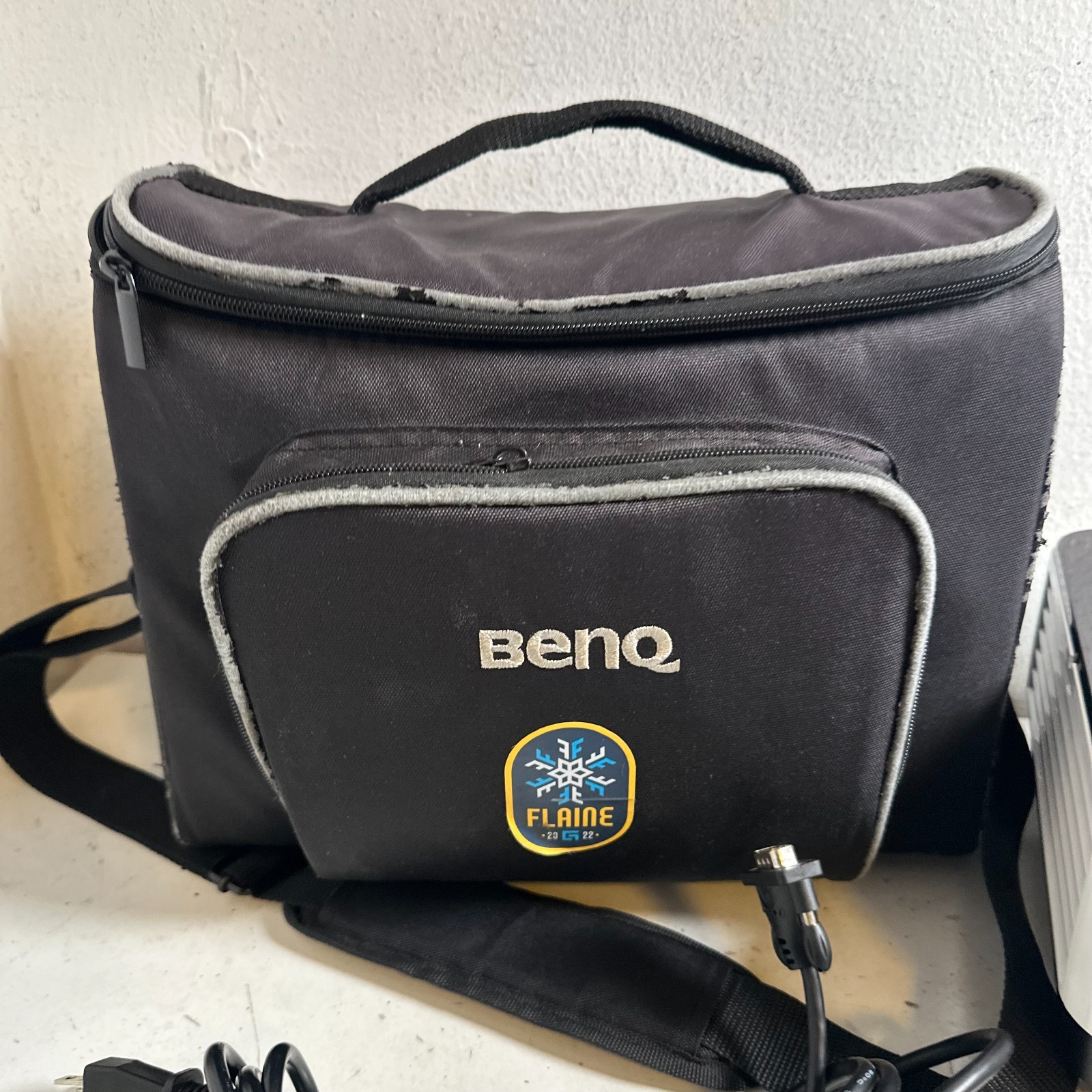 BenQ MP780 ST Black Point Draw 3D Portable DLP Digital Projector with Case