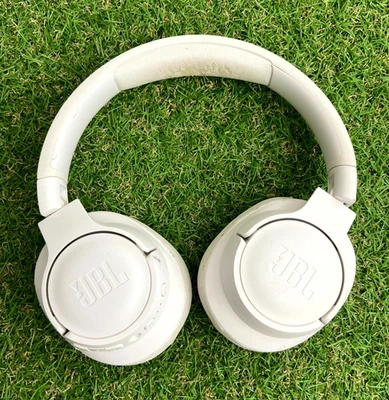 JBL Tune 760NC