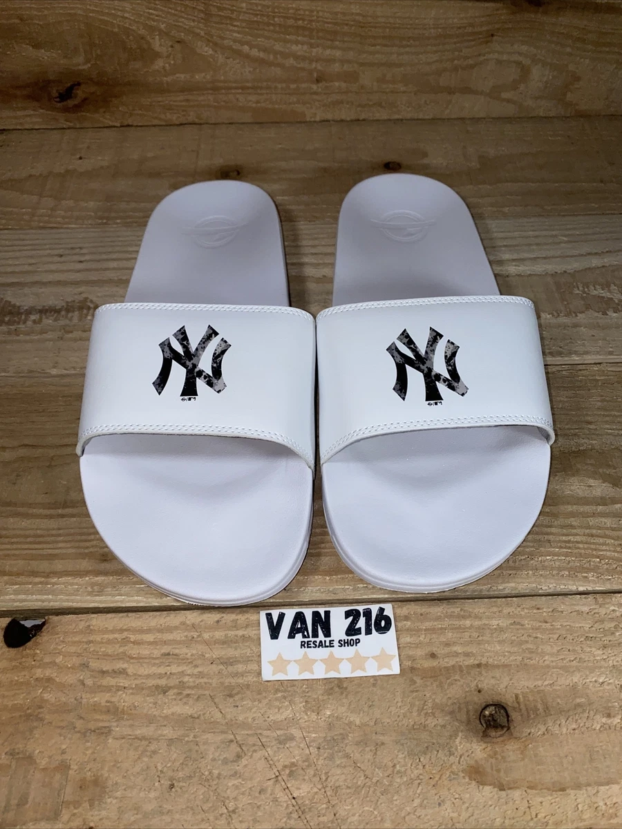 Unisex ISlide New York Yankees White Motto Slide Sandals: Sz 12