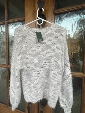 NTW Wild Fable Gray Soft Knit Fuzzy Long Sleeve Sweater Size L