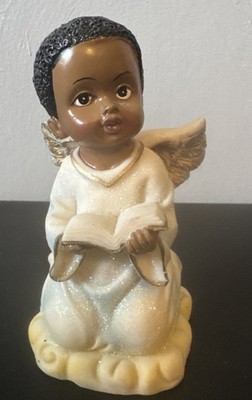 Greenbriar Polystone Choir Angel Boy.   5 In Tall.  Pre Owned