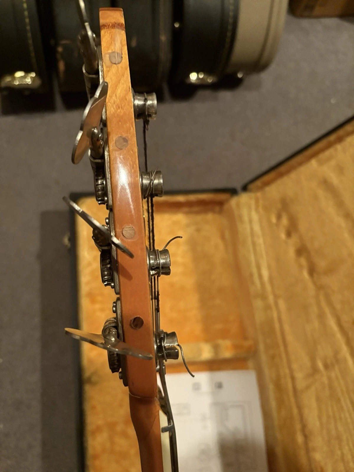 Picture 6 of 11