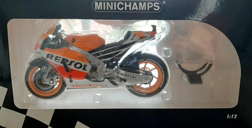 MINICHAMPS 1/12 MARC MARQUEZ 2013 N°93 HONDA RC213V REPSOL HONDA TEAM MOTO GP - Photo 3/4