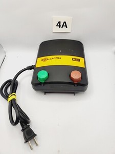 Used Gallagher YardMaster 8 Acre Electric Fence Charger 