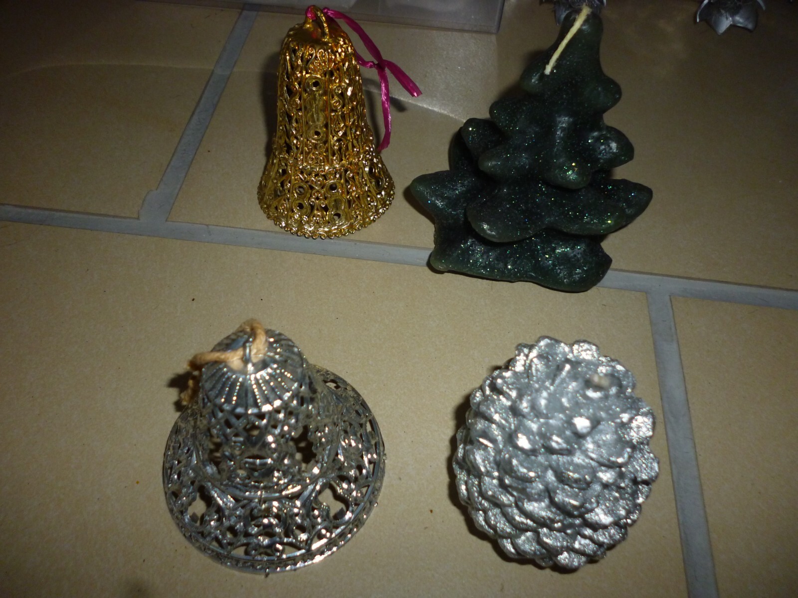 LOT OF VINTAGE CHRISTMAS TREE ORNAMENTS eBay