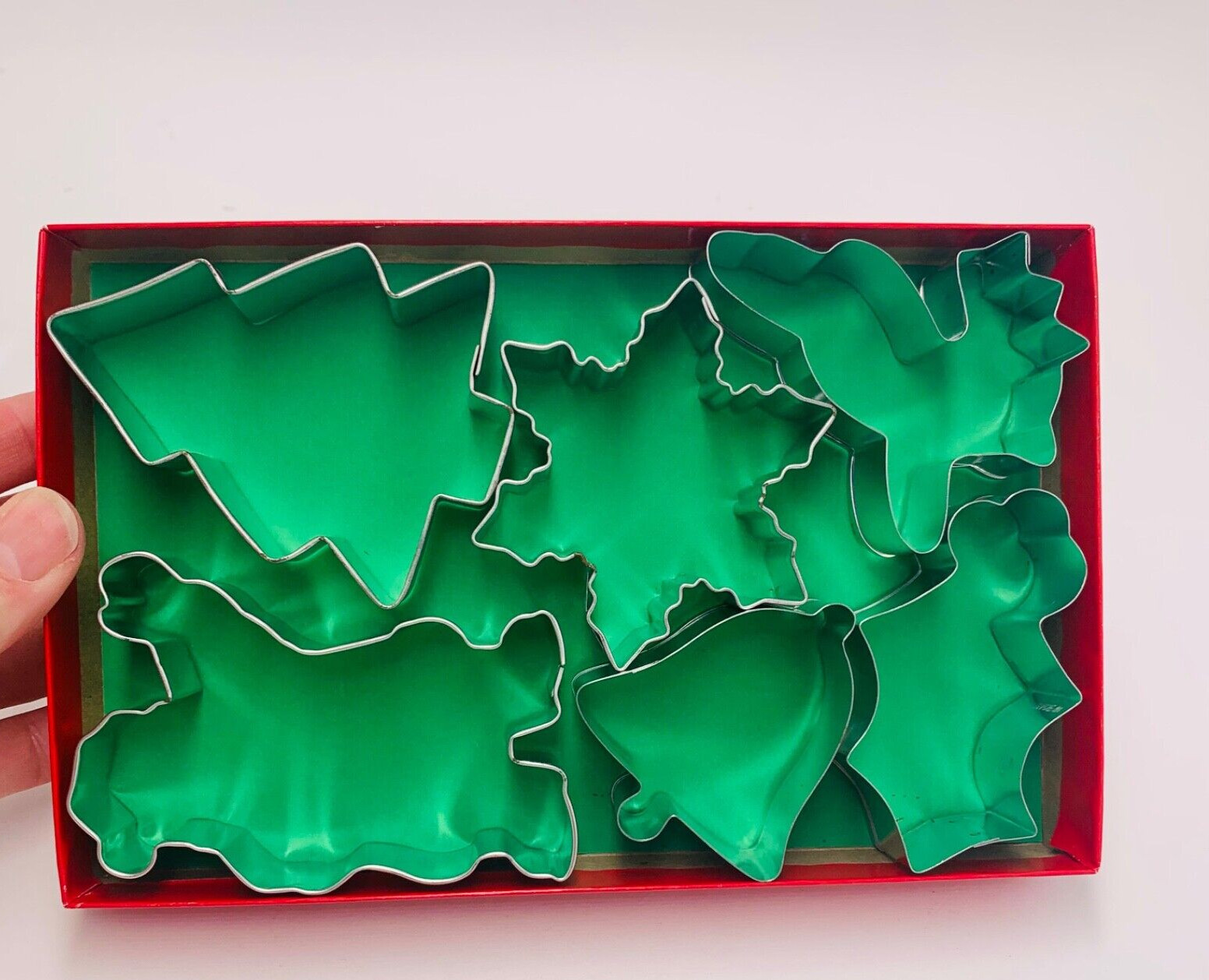 6 Piece R&M International Vintage Inspired Classic Christmas Cookie Cutters NIB