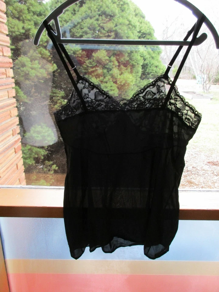 Camisola de nailon vintage Vanity Fair con encaje negra talla 36 S Foto 4 de 4