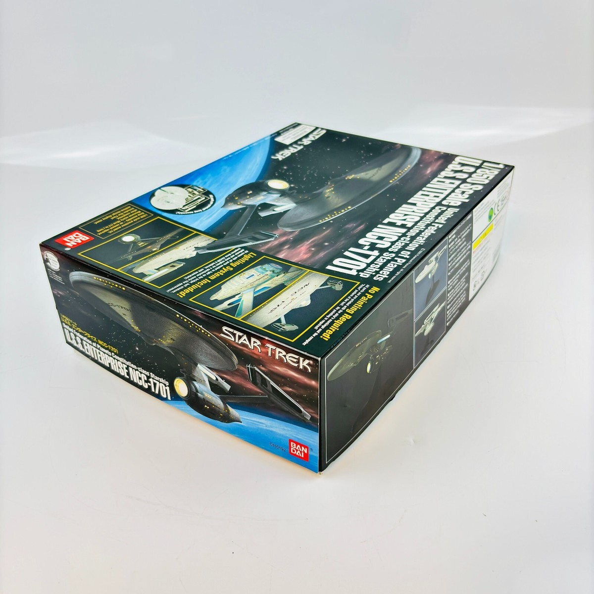 Star Trek U.S.S. Enterprise NCC-1701 1:850 1/850 Scale Plastic