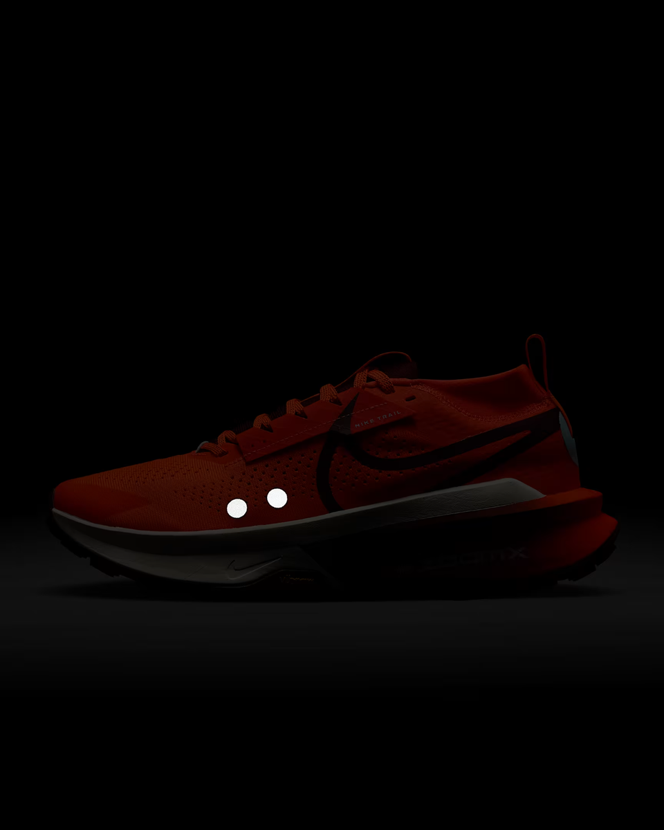 FD5190-800 Nike Zegama 2 Hyper Crimson Glacier Blue Sail  display picture 2