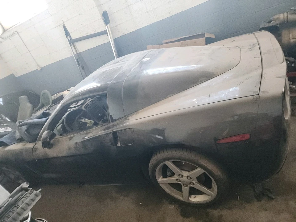  Chevrolet Corvette C6 LS2 2005 ¡motor de 6,0 litros 400 hp 56 k millas! Sin arnés Foto 3 de 4