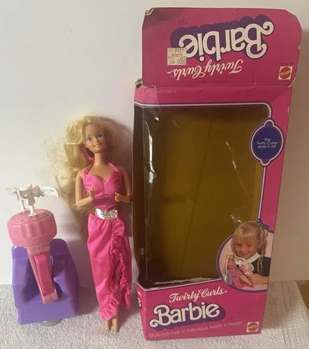 New ListingMattel No. 5579 Vintage BARBIE DOLL 1982 TWIRLY CURLS w/Box
