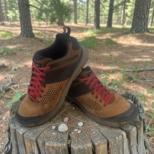 Danner Trail 2650 3  Hiking Shoes Men  s 9.5 Brown Black Red