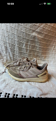 adidas Questarstrike X Ice Purple Low Top Lace-Up Sneaker Beige Men's