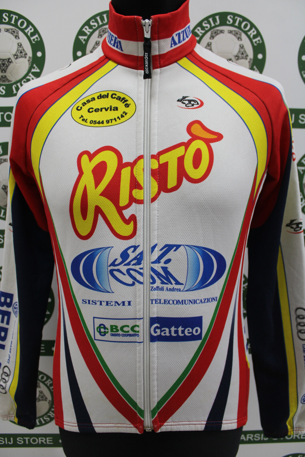 Foto 1 di 2