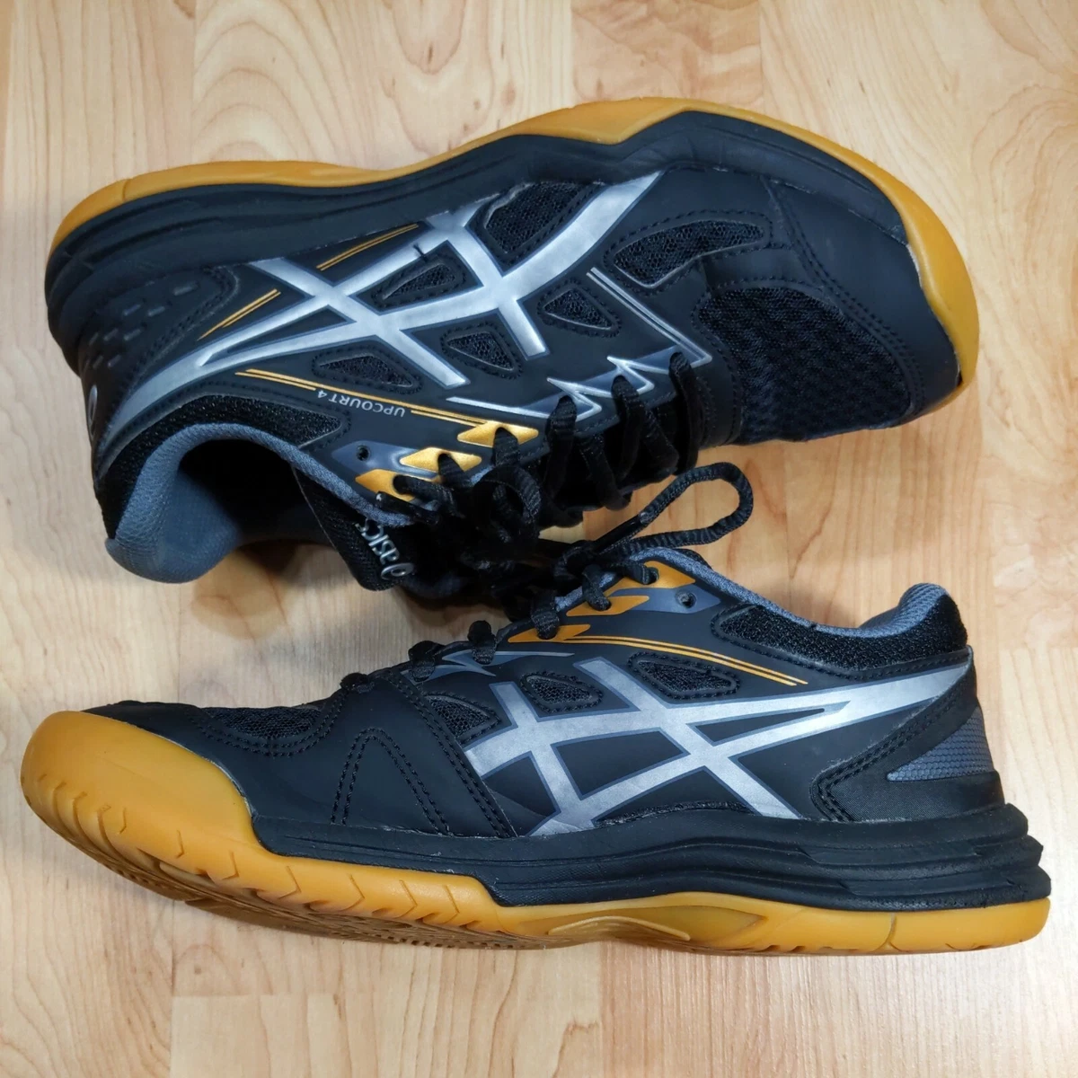 Girls size 4 volleyball shoes cheap