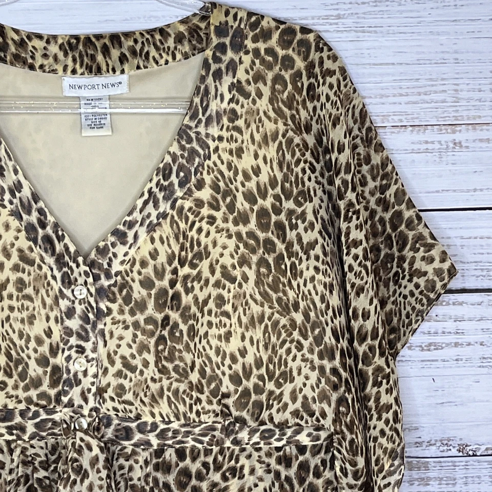 Camisa Newport News Mujer 12 Multicolor Estampado Animal Botón Cuello en V Manga Kimono Foto 4 de 4