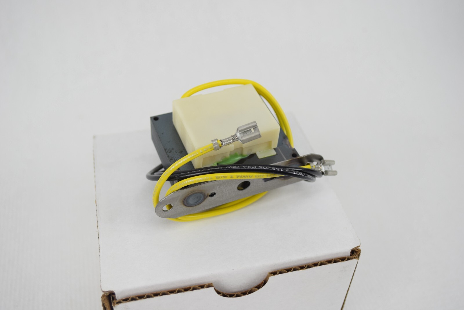 Skuttle 000-0814-140 Control Transformer 20w 240v to 24v for