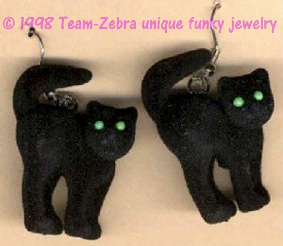 Gothic Fuzzy SPOOKY BLACK CAT EARRINGS Wicked Witch Halloween Costume Jewelry - Image 2 of 2