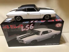 CHEVELLE VINYL TOP WHITE  1970 CHEVROLET SS 454 LS6 DIECAST METAL 1-18 ACME dtd