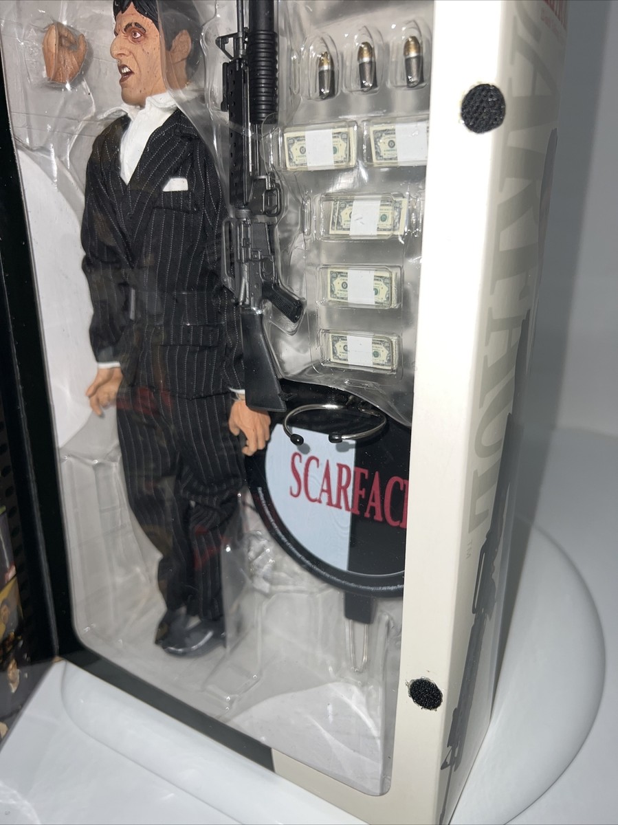 Sideshow Collectibles 12
