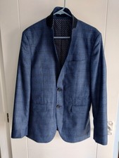 "Very" Mens Medium Blue Checkered Suit 38R 32W32L