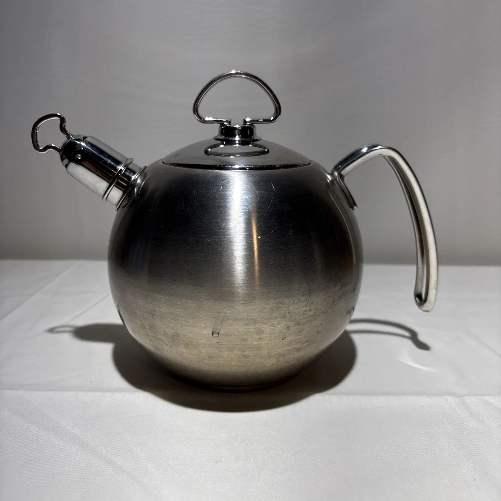 Chantal 18/10 Stainless Steel 1.5 Qt. Tea Kettle Teapot SL37-15
