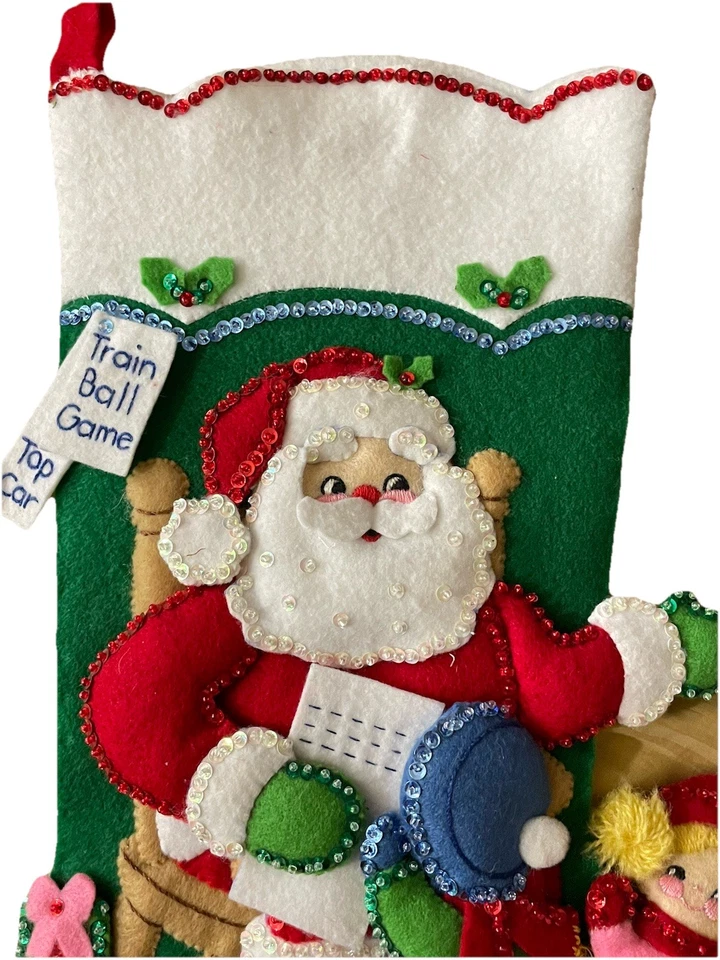 Medias de Navidad Papá Noel y Niños Hechas a Mano Bucilla Fieltro Lentejuelas Vacaciones Raras De Colección Foto 2 de 4