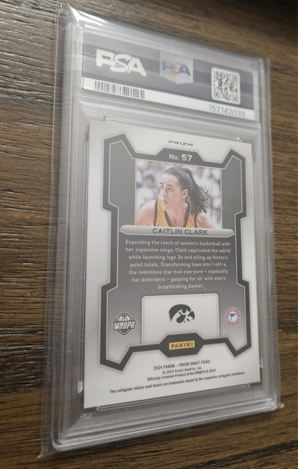 2024 PANINI PRIZM DRAFT PICKS GREEN PRIZM #57 CAITLIN CLARK ROOKIE RC PSA 10 view 4