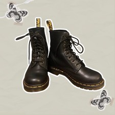 Botas de combate Dr. Martens 1460 Wanama de cuero con ojales para mujer - talla 7