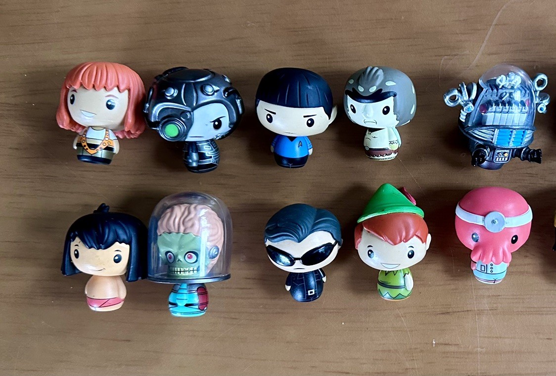 Funko Dorbz Figure Science Fiction Series x 9. plus a Disney Peter Pan 
