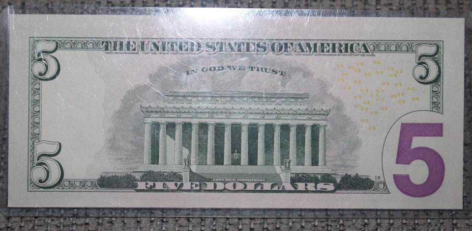 2006 US $5 Dollar Bill Low Serial Number Uncirculated Gem - Image 2 of 3