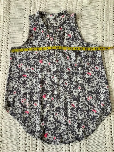 Blusa para mujer Lush Boutique mediana sin mangas talla mediana. - Imagen 4 de 6