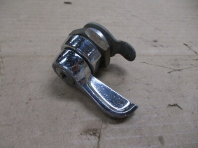 Vintage Automotive Lock Cylinder/Latch Handle NO KEY Hot Rod Rat Rod ...