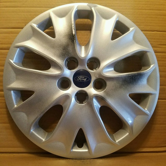 Ford Fusion 20132014 Hubcap OEM Wheel Cover DS498 eBay