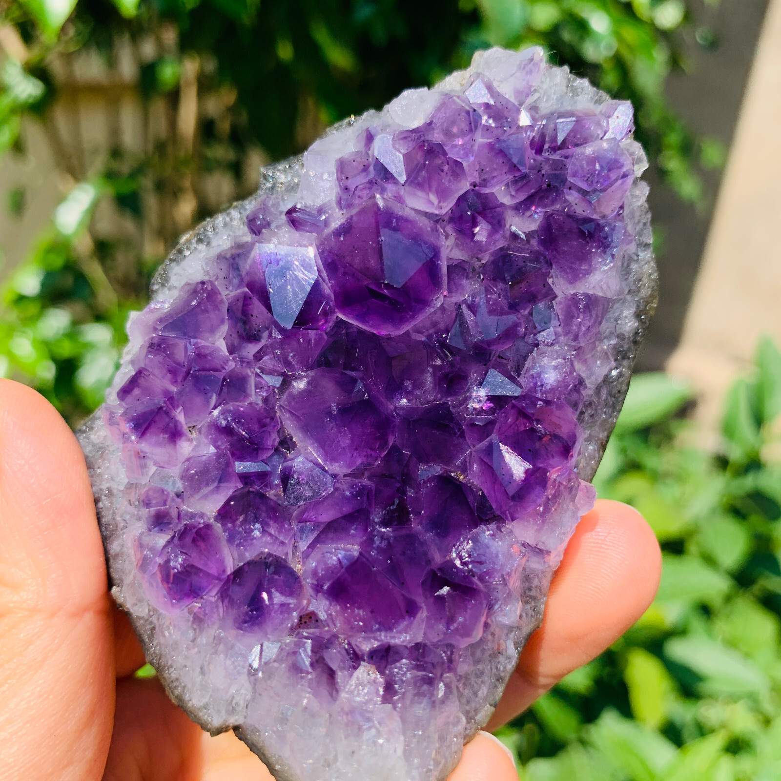 Natural Amethyst Geode Specimen - 146g Crystal Quartz for Energy & Decor
