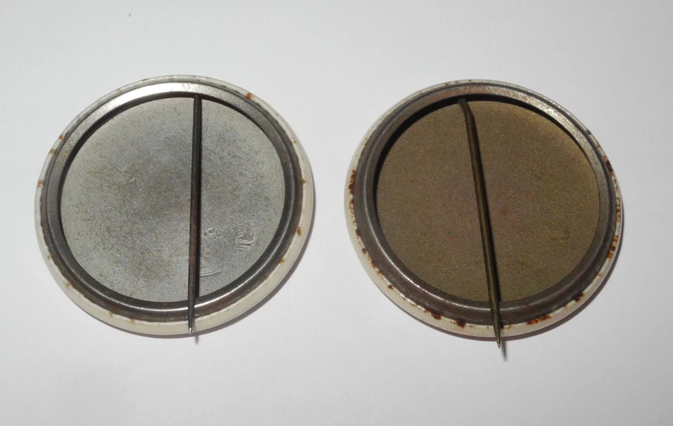 (2) 1959 Baseball All Star Game National & American League Crossed Bats Pins - Image 2 of 2