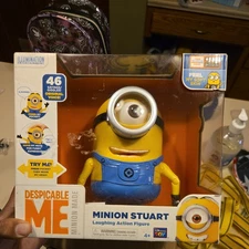 NIB Despicable Me 2 Minion Stuart Laughing Action Figure Thinkway Toys