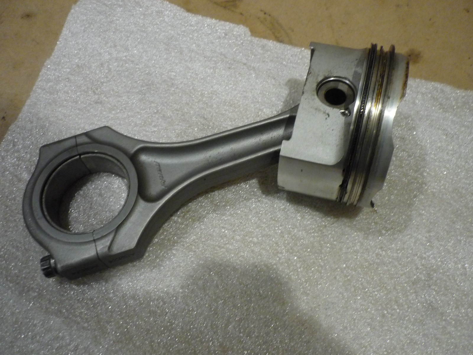 Ferrari 360 -Piston & Con Rod -P/N 179510 - 212652